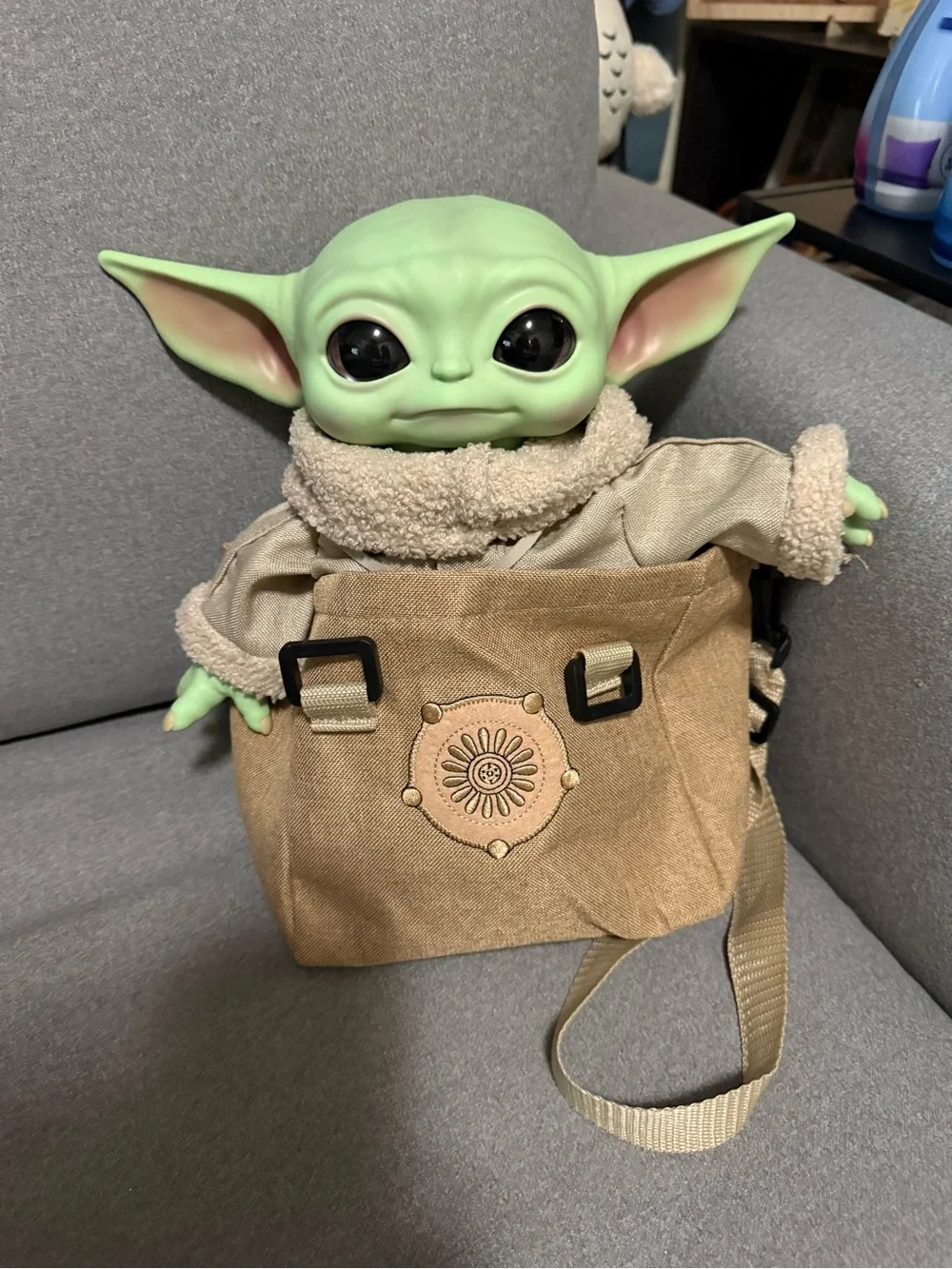 Star Wars The Child Grogu Plush Doll with Satchel The Mandalorian Baby Yoda
